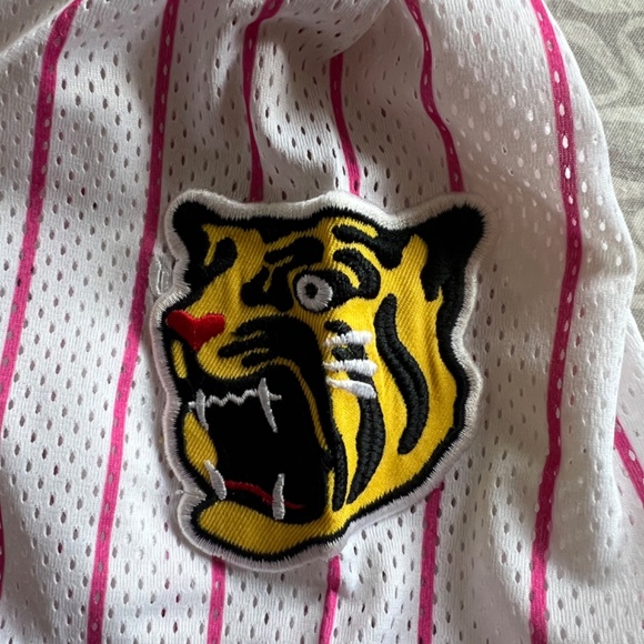 Hanshin Tigers Baseball Jersey - Picture 5 of 5
